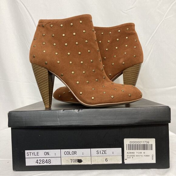 Vintage Studded Ankle Boots by Donna Salyer Size 6, heel 4" Zipper Suede Stylish - Picture 9 of 15